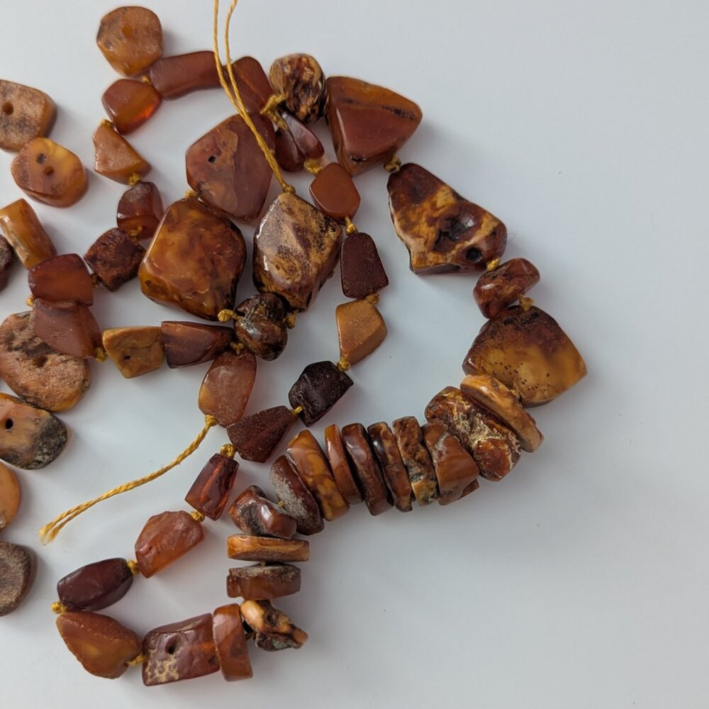 ANTIQUE RAW BALTIC AMBER STONES - Picture 2 of 7